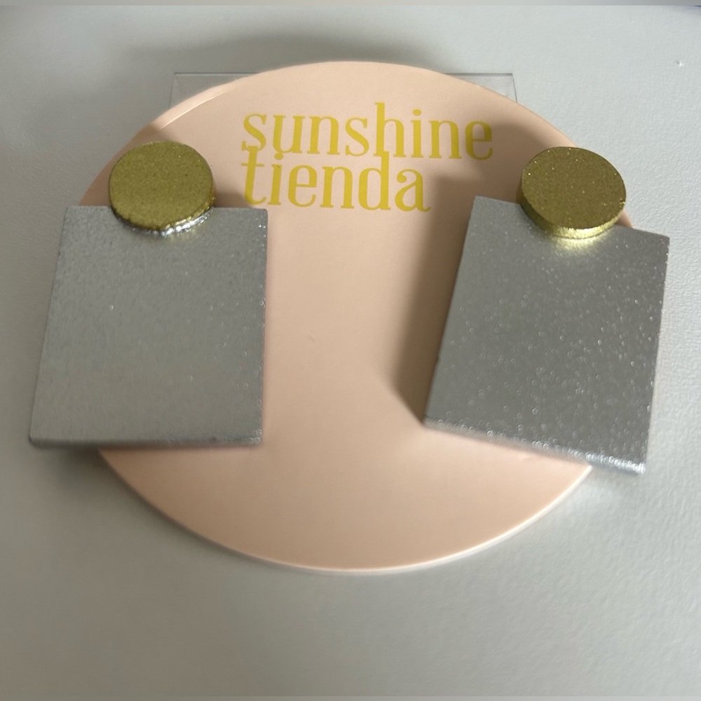 NWT Sunshine Tienda Earrings
